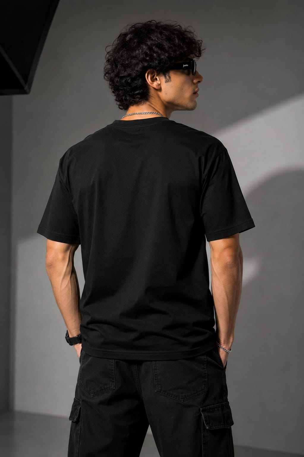 Men’s Black Bear Graphic T-Shirt | Premium Streetwear (Black)
